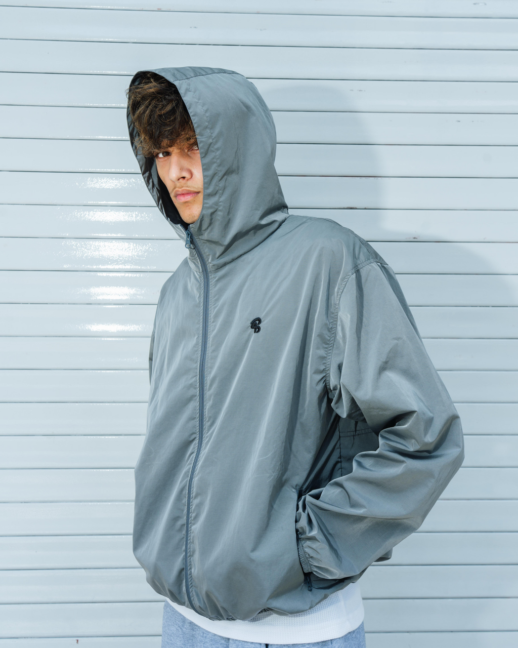 CONVERT GREY WINDBREAKER
